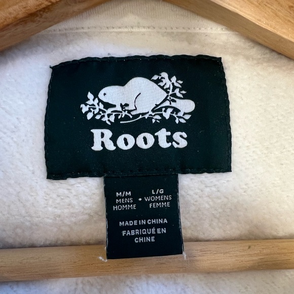 Roots 1/4 zip sweater - Picture 3 of 3